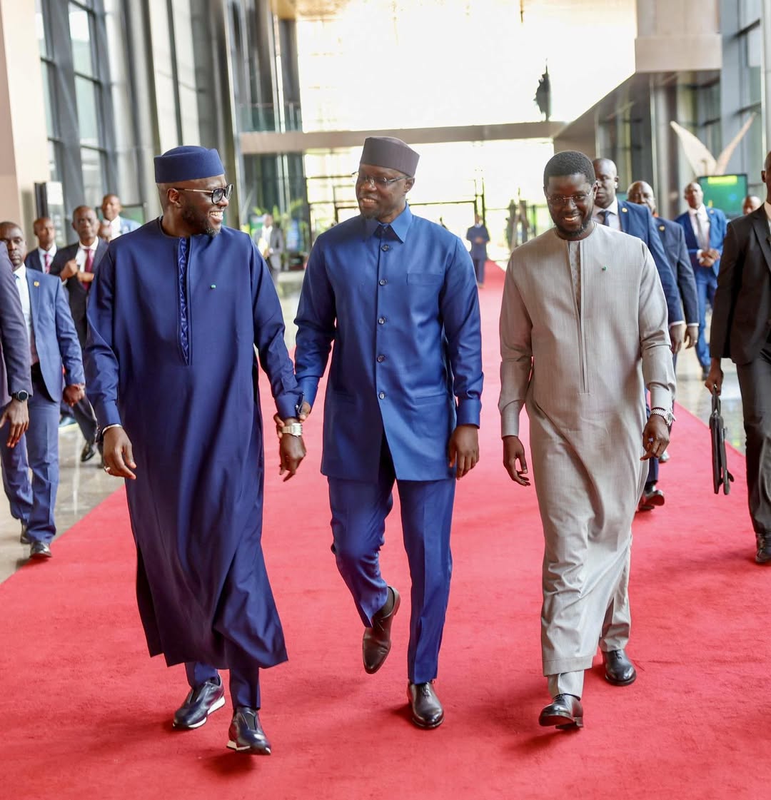 EL Malick brûle, le silence — Sonko et Diomaye fin du conflit ?